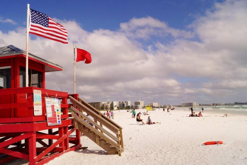 Poolside Paradise Near Siesta Key Beach 사라소타 외부 사진